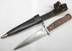 post-5290-0-41390400-1295369865_thumb.jp