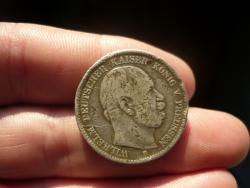 post-2349-0-40780200-1360416754_thumb.jp