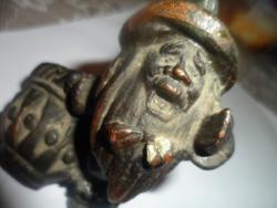 post-10542-0-07167900-1334540228_thumb.j