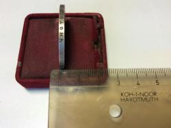 post-34135-0-38852800-1429550560_thumb.j