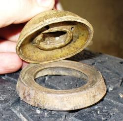 post-1788-0-19344400-1305379564_thumb.jp