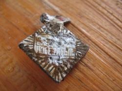 post-12305-0-30253700-1339848246_thumb.j