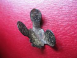 post-6726-0-34195900-1343560747_thumb.jp