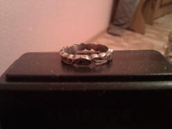 post-6900-0-18232700-1341434402_thumb.jp