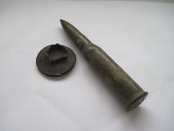 post-7597-0-47604000-1316834574_thumb.jp