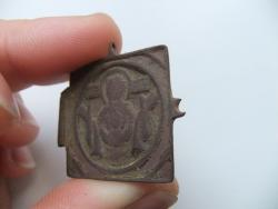 post-7880-0-10899500-1316451545_thumb.jp