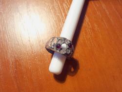 post-14409-0-55099800-1348407493_thumb.j