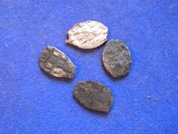 post-4632-0-37184400-1348404121_thumb.jp