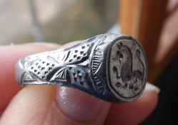 post-5580-0-22839400-1379429478_thumb.pn