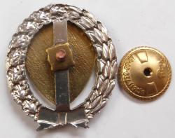 post-32294-0-26123600-1442058152_thumb.j