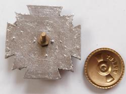 post-32294-0-47787000-1442058080_thumb.j