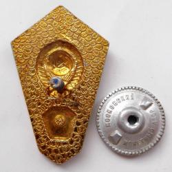 post-32294-0-49652200-1443290147_thumb.j