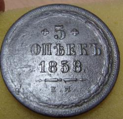 post-35281-0-95345900-1442748332_thumb.j