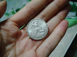 post-35387-0-55776400-1442937657_thumb.j