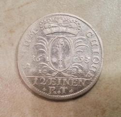 post-35434-0-26825200-1443391781_thumb.j