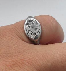 post-9381-0-91265900-1442222085_thumb.jp