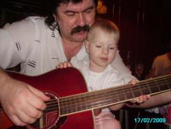 post-2202-0-71681900-1318257384_thumb.jp