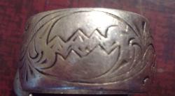 post-7565-0-74015700-1317526133_thumb.jp