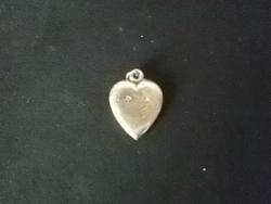 post-8095-0-46707400-1319023036_thumb.jp