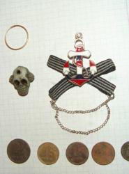 post-10043-0-35899500-1349891119_thumb.j