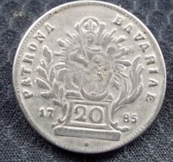 post-16452-0-62452000-1351181883_thumb.j