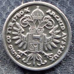 post-16452-0-73881300-1351181886_thumb.j