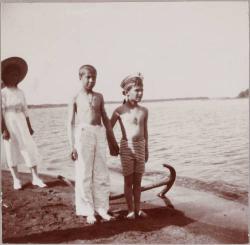 post-9320-0-03100200-1382288946_thumb.jp