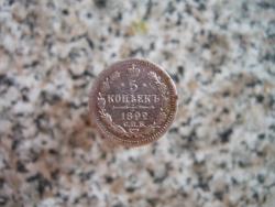 post-33353-0-91861200-1444376175_thumb.j