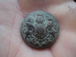 post-33940-0-53774100-1444975011_thumb.j