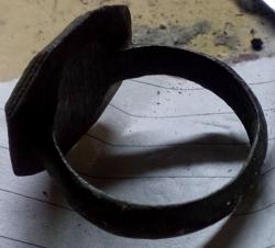 post-34193-0-85512500-1444325245_thumb.j