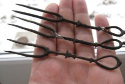 post-8666-0-39219500-1353727901_thumb.jp