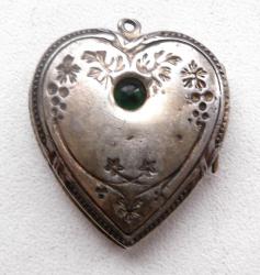 post-32294-0-03469900-1448626034_thumb.j