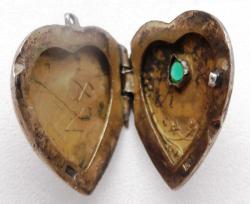 post-32294-0-95909300-1448626037_thumb.j