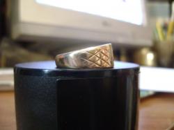 post-5158-0-44681500-1293706910_thumb.jp