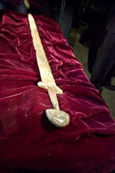 post-2102-0-34241300-1323044409_thumb.jp