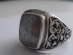 post-7101-0-83851300-1323328911_thumb.jp