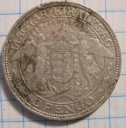 post-20156-0-48535500-1356127743_thumb.j