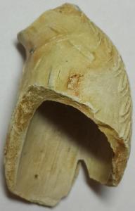 07.04.2016. Vauxhall. 1 piece of a pipe. 2 zoom side.jpg