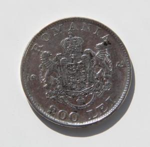 2 Румыния 200лей 42г.jpg