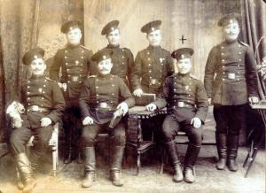 Логоша Аким Иванович - отец б.Шуры.jpg