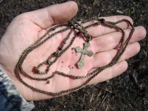 крестик с цепочкой.JPG