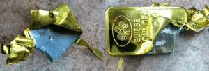 10_ounces_of_fake_bullion.gif