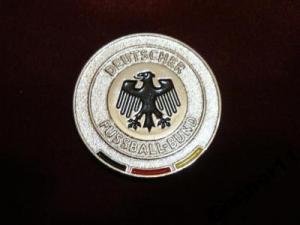 znak_monetovidnyj_zheton_futbol_sport_germanija_original_c_rublja_za_rubl_1.jpg--16 ру.jpg