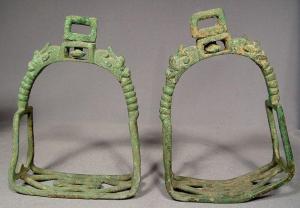 101857411_antique-chinese-bronze-horse-stirrups-tang-dynasty-ebay.jpg
