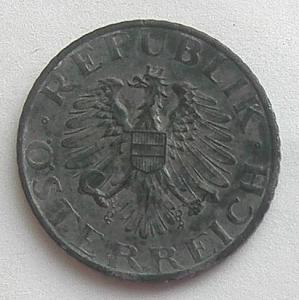 IMG18535выст австр.jpg