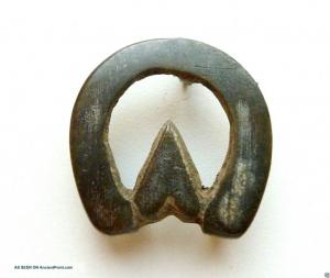 ancient_bronze_decoration_1__1_lgw.thumb.jpg.7323b95ca367b843df48063be0b2dd57.jpg
