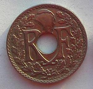 IMG02745выст Франция 10 сентим 1919.jpg