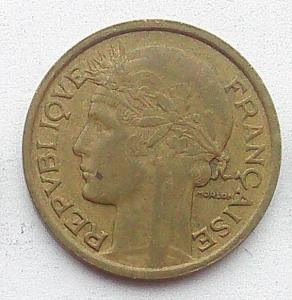 IMG04708выст Франция 1 фр 1938.jpg