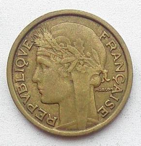 IMG04708выст Франция 1 фр 1932.jpg