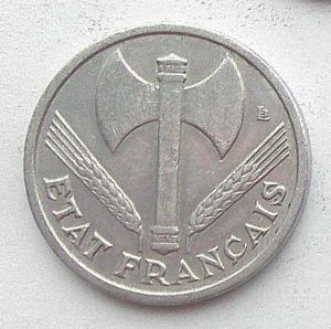 IMG04726выст Франция 1 фр 1942.jpg